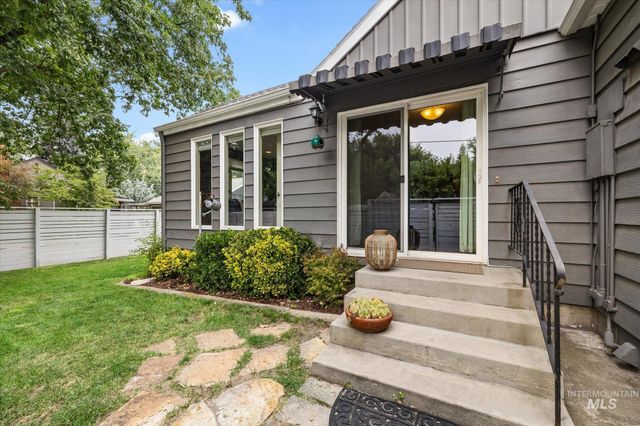 1501 N 24th St, Boise, ID 83702
