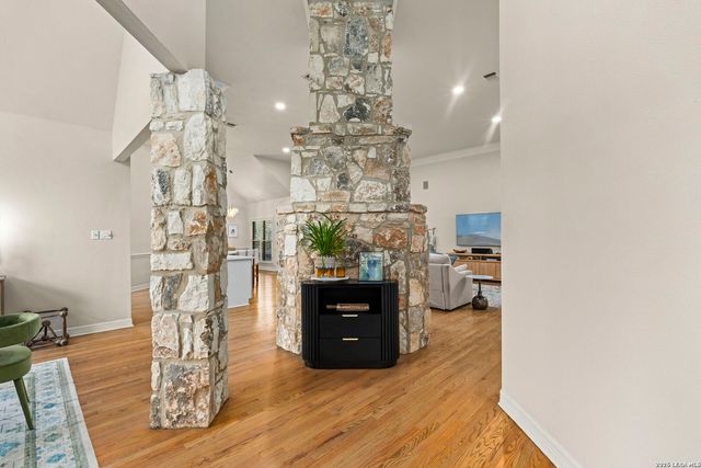 27 Trophy Ridge, San Antonio, TX 78258