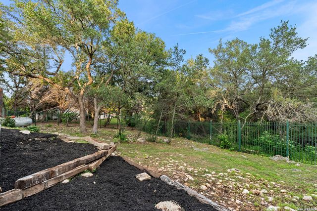 27 Trophy Ridge, San Antonio, TX 78258
