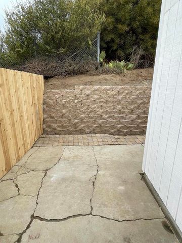 1255 Rhea Place A, Vista, CA 92084
