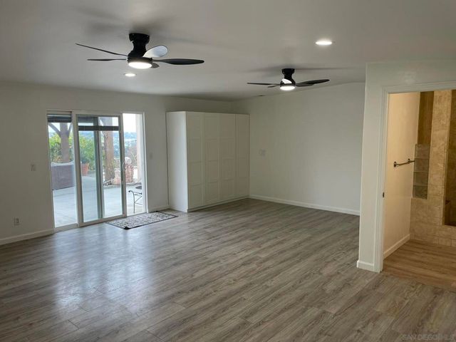 1255 Rhea Place A, Vista, CA 92084