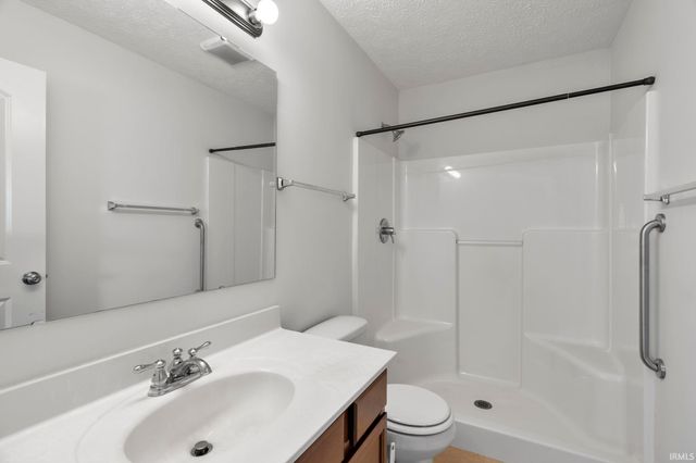 2916 Katmai Court, West Lafayette, IN 47906