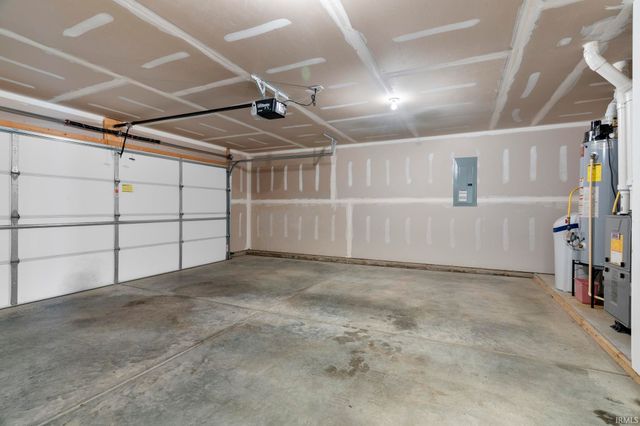 2916 Katmai Court, West Lafayette, IN 47906