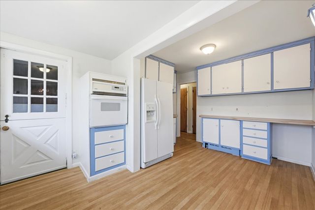 14 Woodland Lane, Ledyard, CT 06335