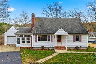 14 Woodland Lane, Ledyard, CT 06335