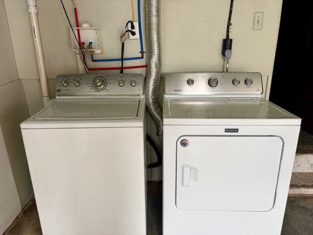 528 Logan, Carnegie, PA 15106