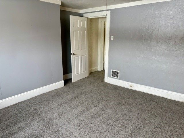 528 Logan, Carnegie, PA 15106