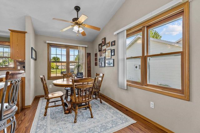 2071 GREENGROVE STREET, Kaukauna, WI 54130