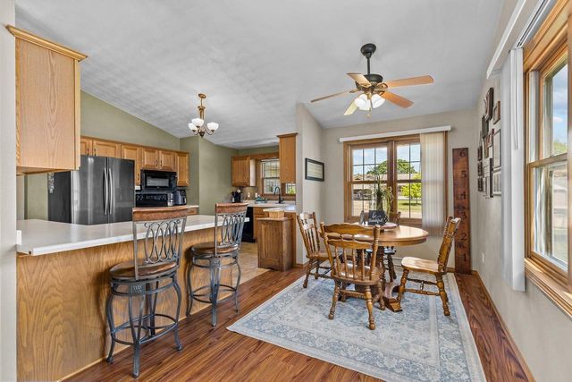 2071 GREENGROVE STREET, Kaukauna, WI 54130