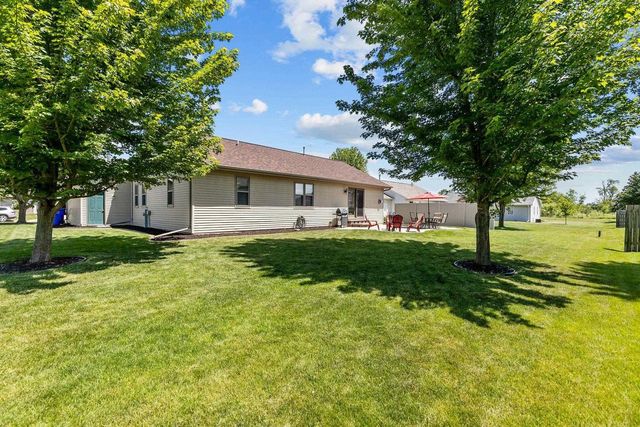 2071 GREENGROVE STREET, Kaukauna, WI 54130