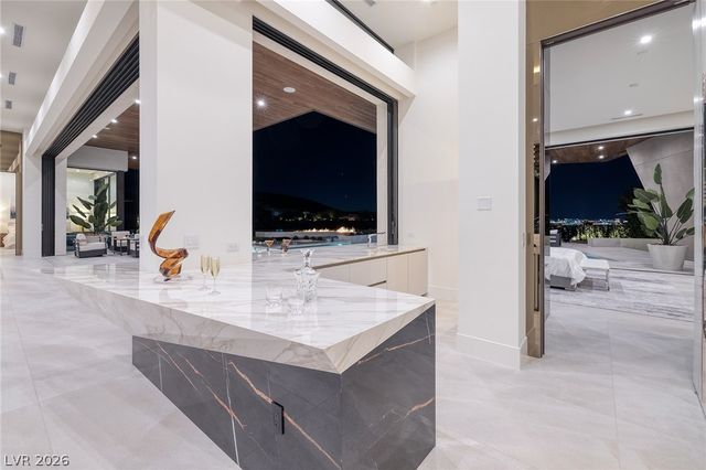 19 Boulderback Drive, Henderson, NV 89012