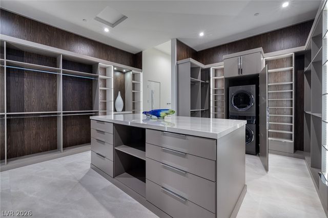 19 Boulderback Drive, Henderson, NV 89012