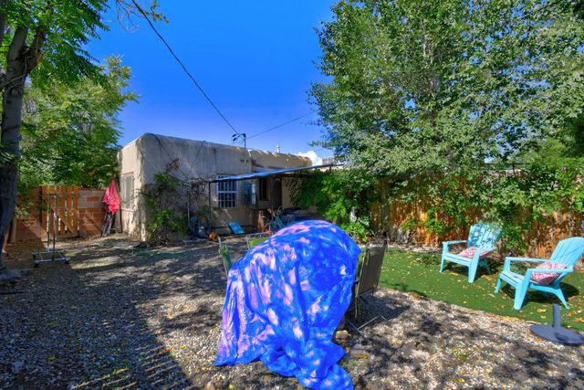 420 GIRARD Boulevard SE, Albuquerque, NM 87106