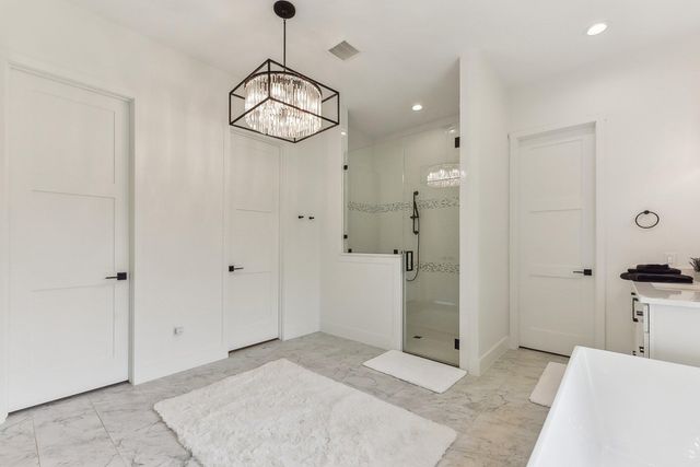 116 Tranquility Trails DR, Spicewood, TX 78669
