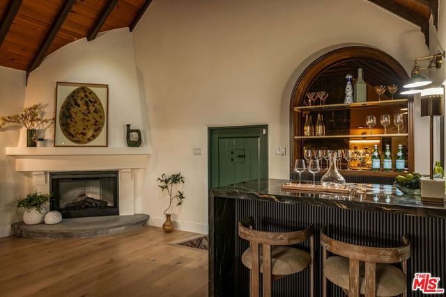 3225 Oakshire Drive, Los Angeles, CA 90068
