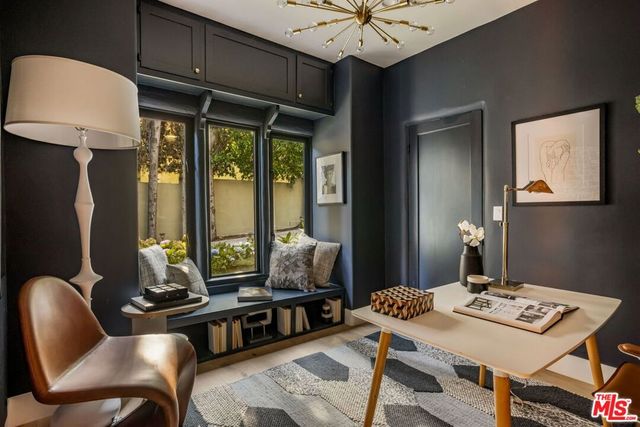 3225 Oakshire Drive, Los Angeles, CA 90068