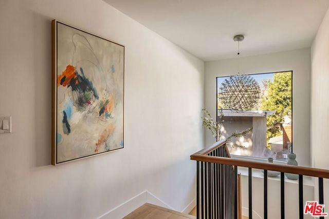 3225 Oakshire Drive, Los Angeles, CA 90068