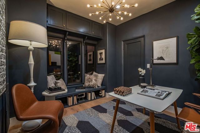 3225 Oakshire Drive, Los Angeles, CA 90068