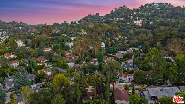 3225 Oakshire Drive, Los Angeles, CA 90068