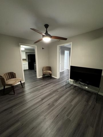 7837 Dayton Street, Houston, TX 77012