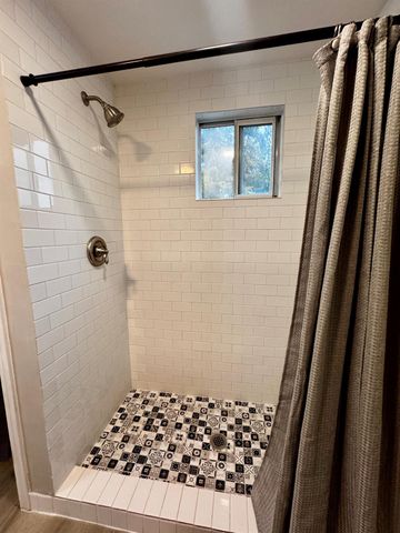 7837 Dayton Street, Houston, TX 77012