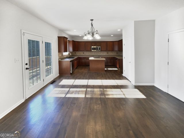 832 Brampton Way, Locust Grove, GA 30248