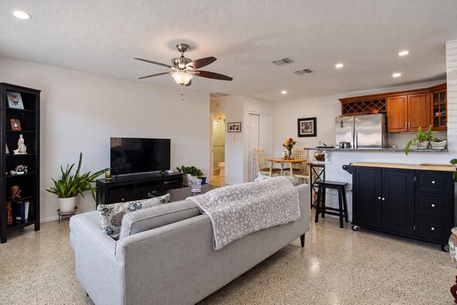 492 B STREET, Casselberry, FL 32707