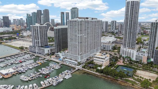 1717 N Bayshore Dr A-2451, Miami, FL 33132