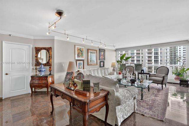 1717 N Bayshore Dr A-2451, Miami, FL 33132