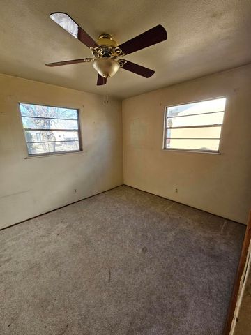 1408 San Clemente Avenue NW, Albuquerque, NM 87107