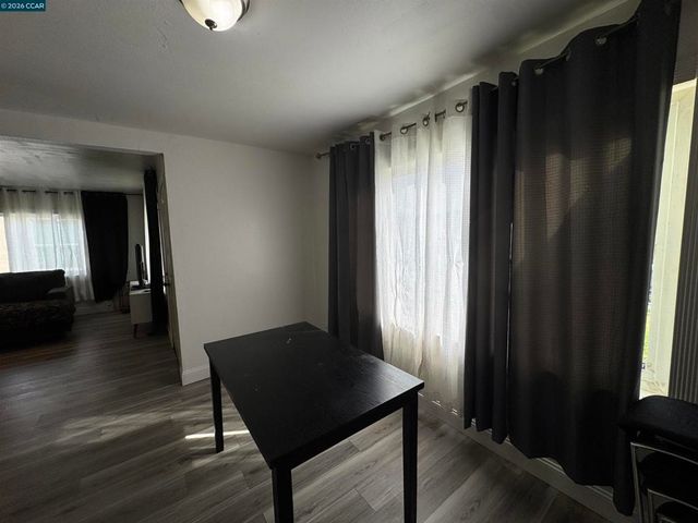 343 B W Williams Dr, Vallejo, CA 94590