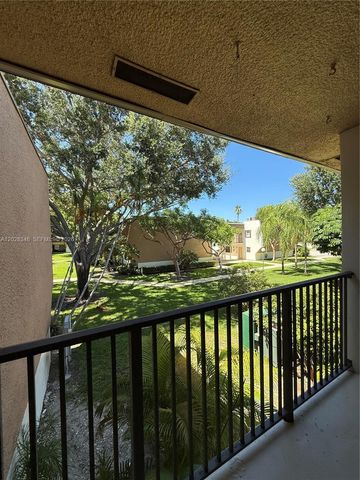 8261 SW 128th St 205, Pinecrest, FL 33156