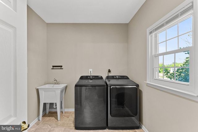 12659 ELVAN RD, Lovettsville, VA 20180