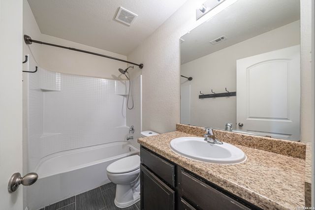 12310 Siragusa, San Antonio, TX 78252