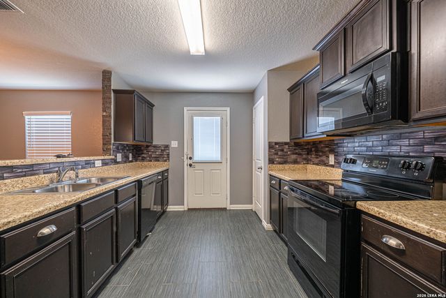 12310 Siragusa, San Antonio, TX 78252