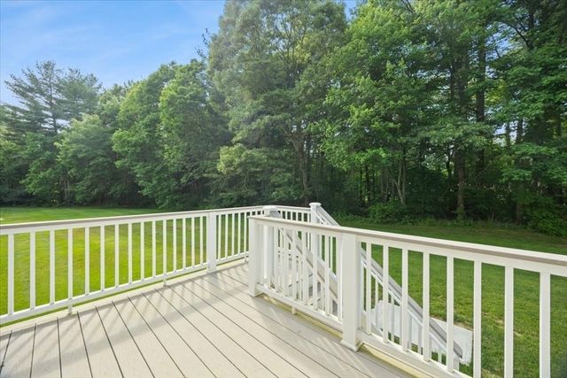 9 Village Way A, Norton, MA 02766
