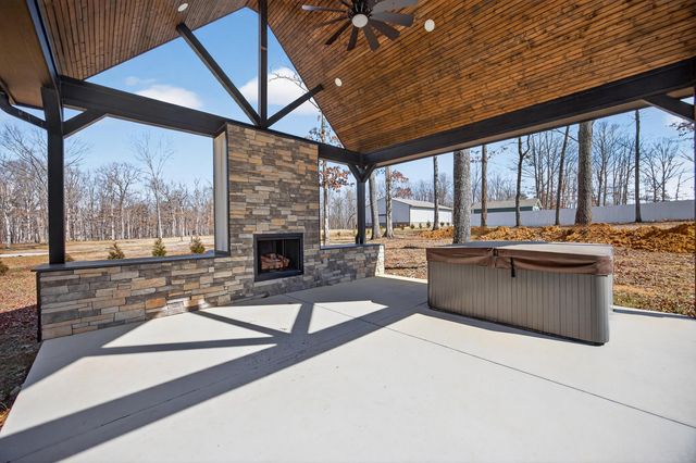 21 Destineys Way, Gruetli Laager, TN 37339