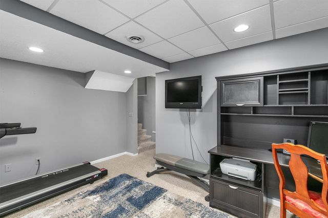 2511 SE 17th Street, Des Moines, IA 50320