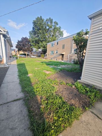 2922 N 75TH Court, Elmwood Park, IL 60707