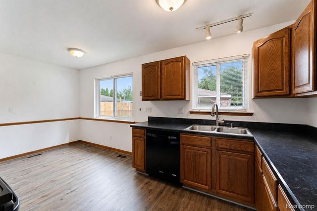 29501 Brown Court, Garden City, MI 48135