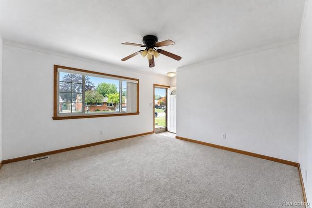 29501 Brown Court, Garden City, MI 48135
