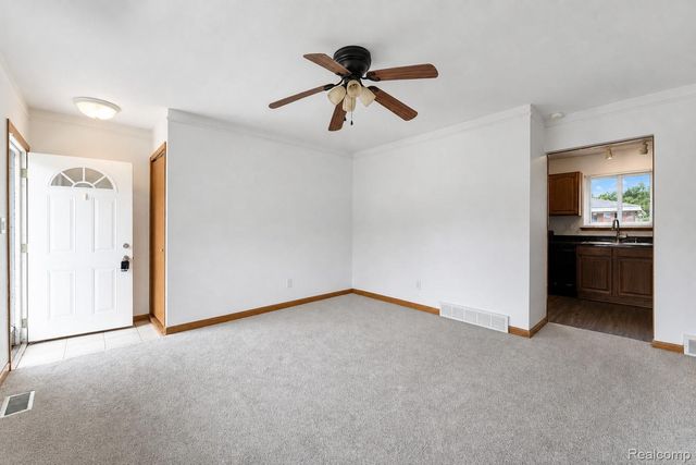 29501 Brown Court, Garden City, MI 48135