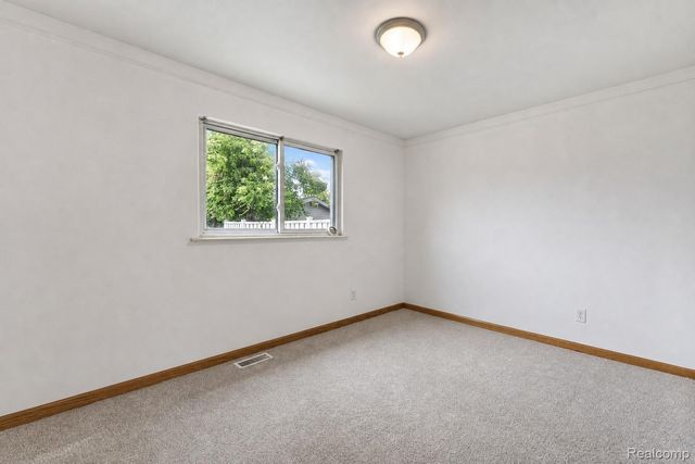 29501 Brown Court, Garden City, MI 48135