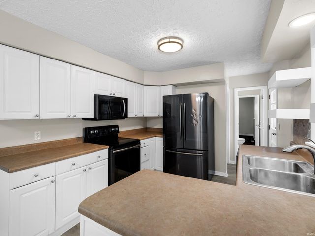 1701 N Thomas Avenue, Evansville, IN 47711