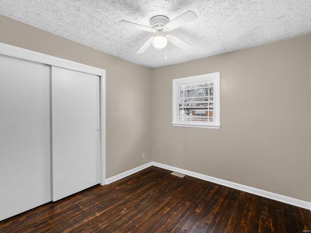 1701 N Thomas Avenue, Evansville, IN 47711