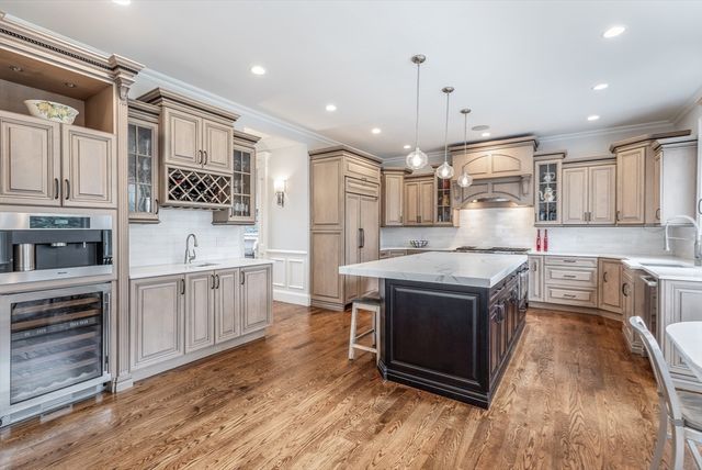 119 Harwich Rd, Newton, MA 02467