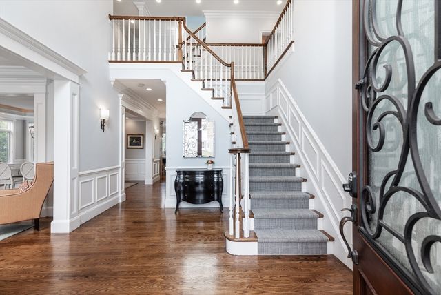 119 Harwich Rd, Newton, MA 02467