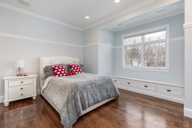 119 Harwich Rd, Newton, MA 02467