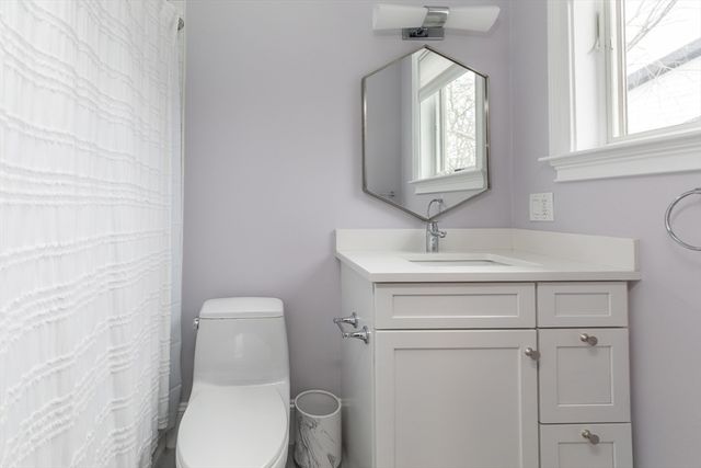 119 Harwich Rd, Newton, MA 02467