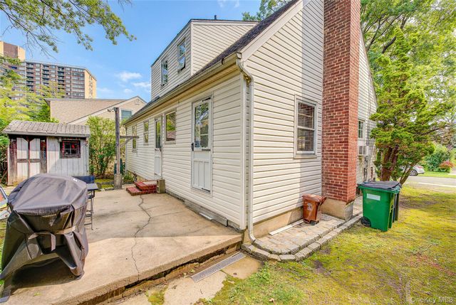 26-20 210th Place, Bayside, NY 11360